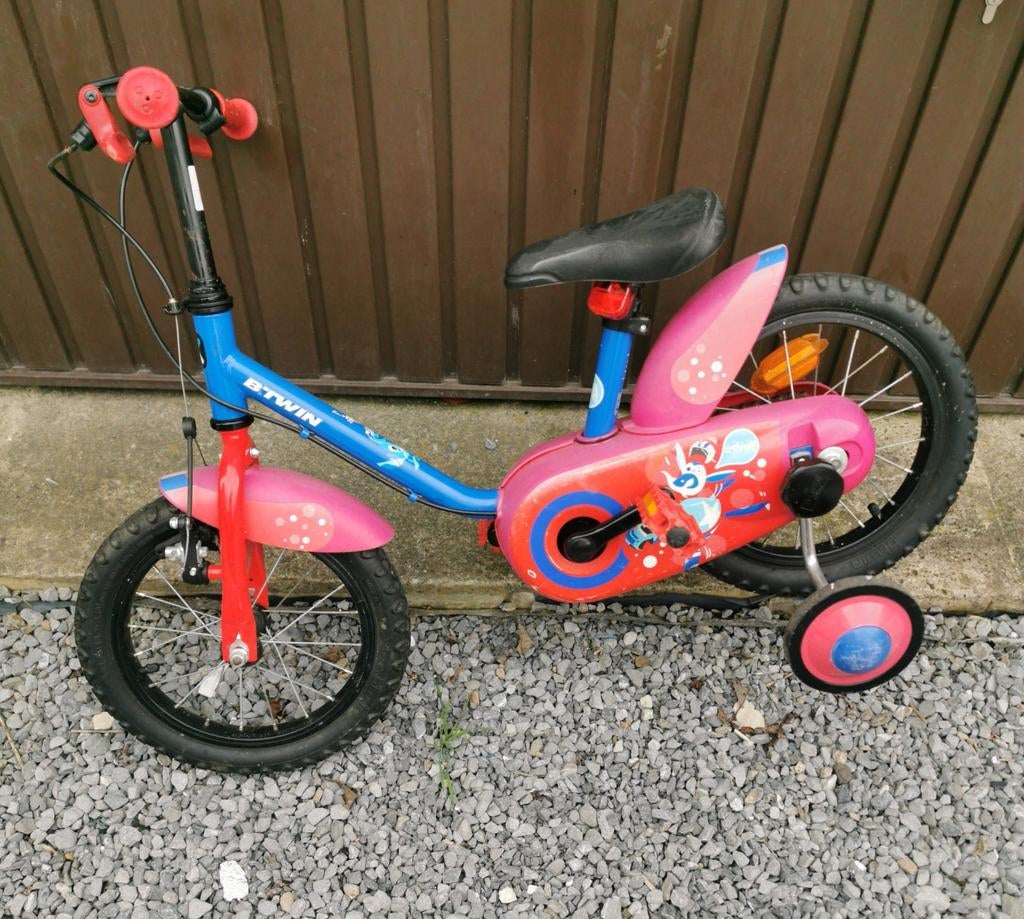 Vélo pour enfants 14 pouces bon marque B'twin. propre., Fietsen en Brommers
