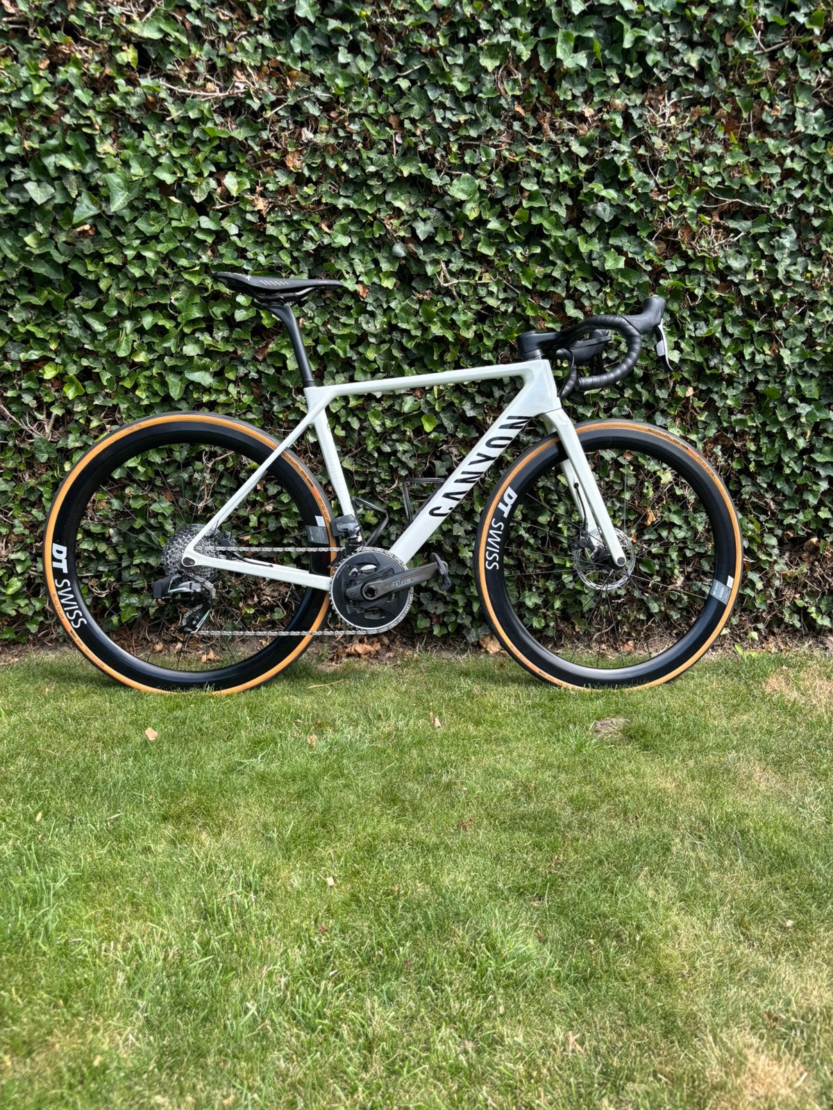 Canyon Ultimate CF SLX 8 Force met powermeter, Autres marques, Enlèvement, 28 pouces, Plus de 20 vitesses