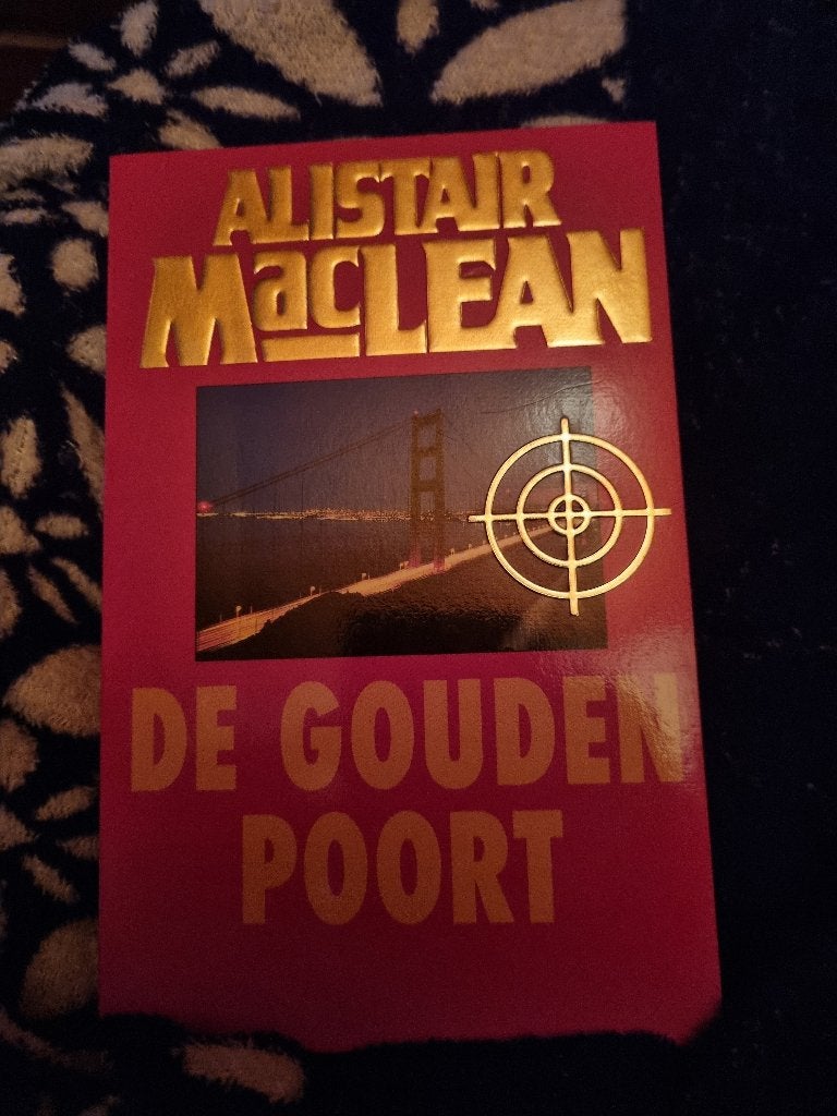 Boek Alistair MacLean De gouden poort, Boeken, Gelezen, Europa overig, Alistair MacLean, Ophalen of Verzenden
