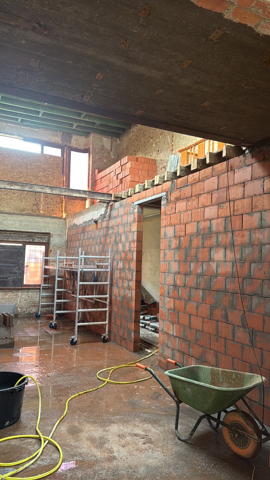 Bouw-Renovatie Stromschade, Aannemingen, Gebouwenbeheer 24/7, Services & Professionnels, Entrepreneurs