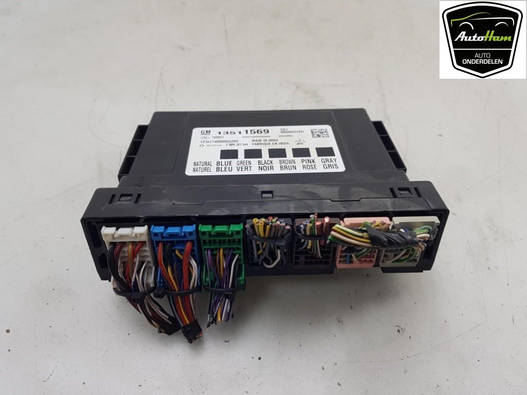 COMPUTER BODY CONTROL Opel Astra K (01-2015/12-2022), Gebruikt, Opel