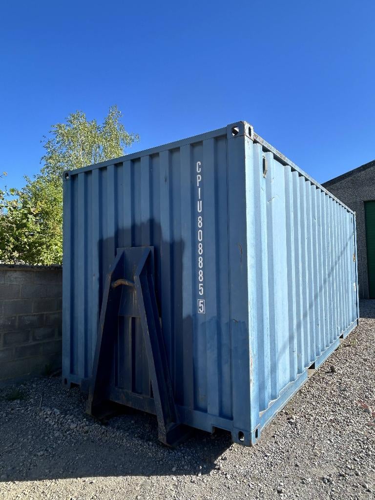 Container 20 pieds, Enlèvement