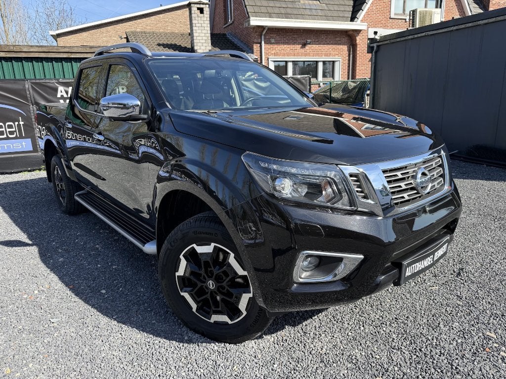 Nissan Navara, 2020, 2.3DCi,106.000km, Full Option, Automaat, Auto's, Bestelwagens en Lichte vracht, Automaat, Zwart, Zwart, Bedrijf