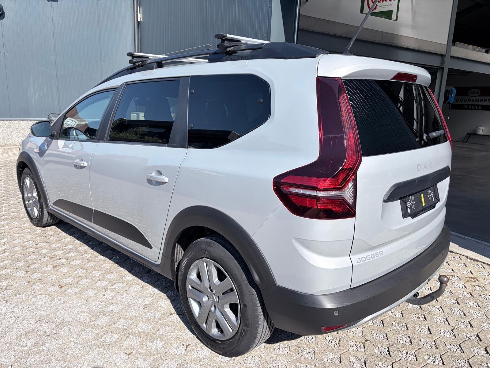 Dacia Other Jogger - Benzine - 7 zitplaatsen, Voorwielaandrijving, Stof, Gebruikt, Parkeersensor