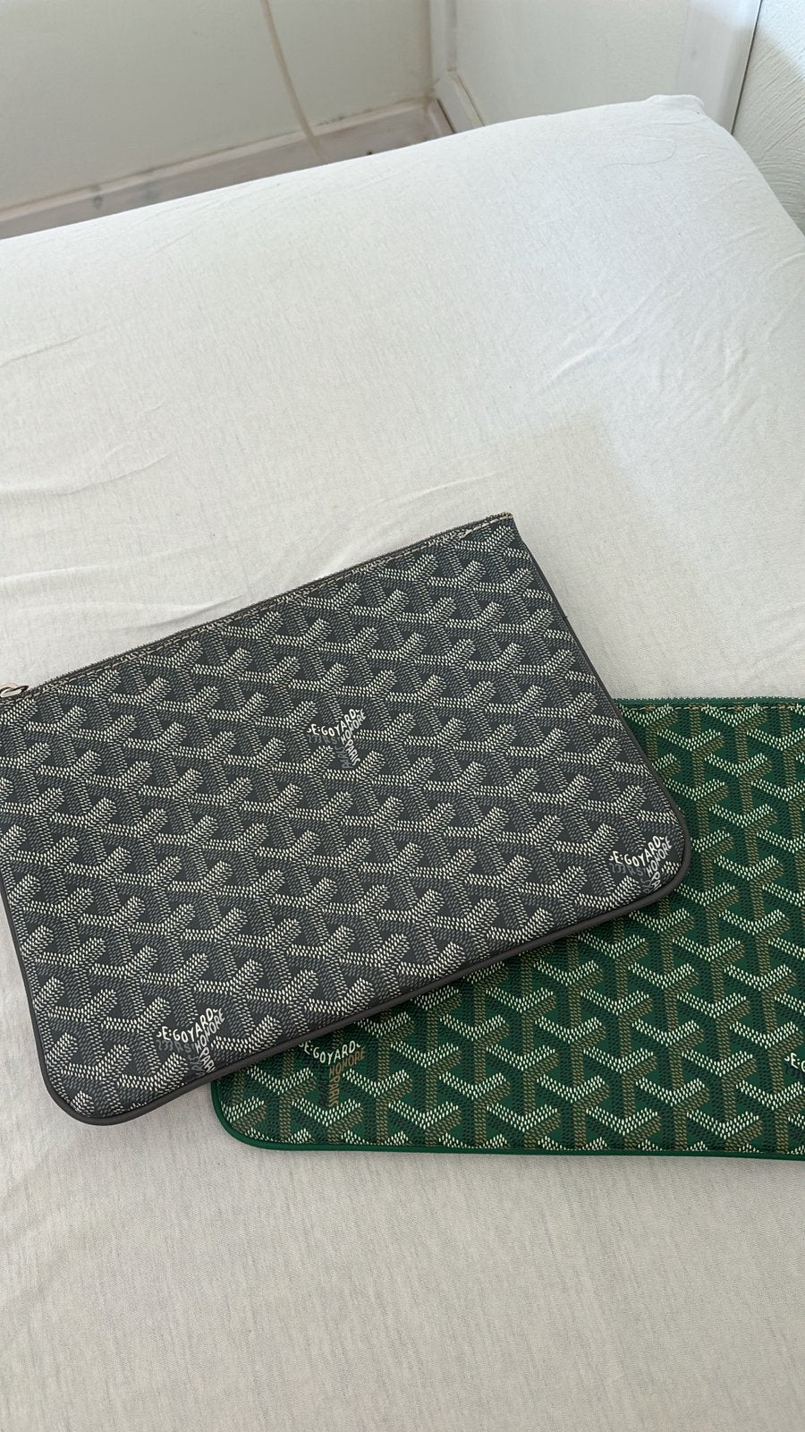 Pochettes Goyard, Enlèvement, Comme neuf