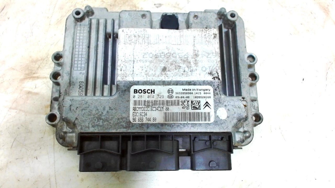 Computer motormanagement Peugeot 3008, Onderdelen@venauto.nl, Van der Ven Autorecycling B.V., Citroën, Ettenseweg 76, 4706 PB Roosendaal, The Netherlands