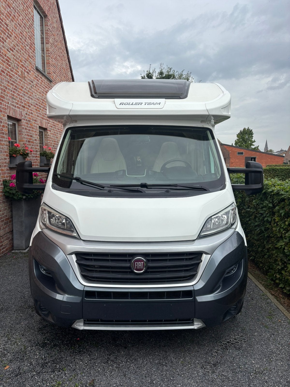 Camper Rollerteam Granduca 268TL - 2015 - 35.000 km, Caravans en Kamperen, Particulier, Diesel