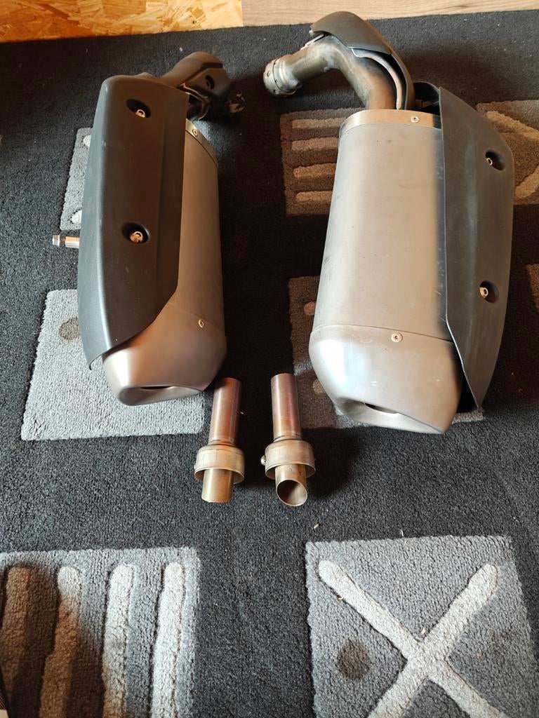 Uitlaten Yamaha R1, Ophalen