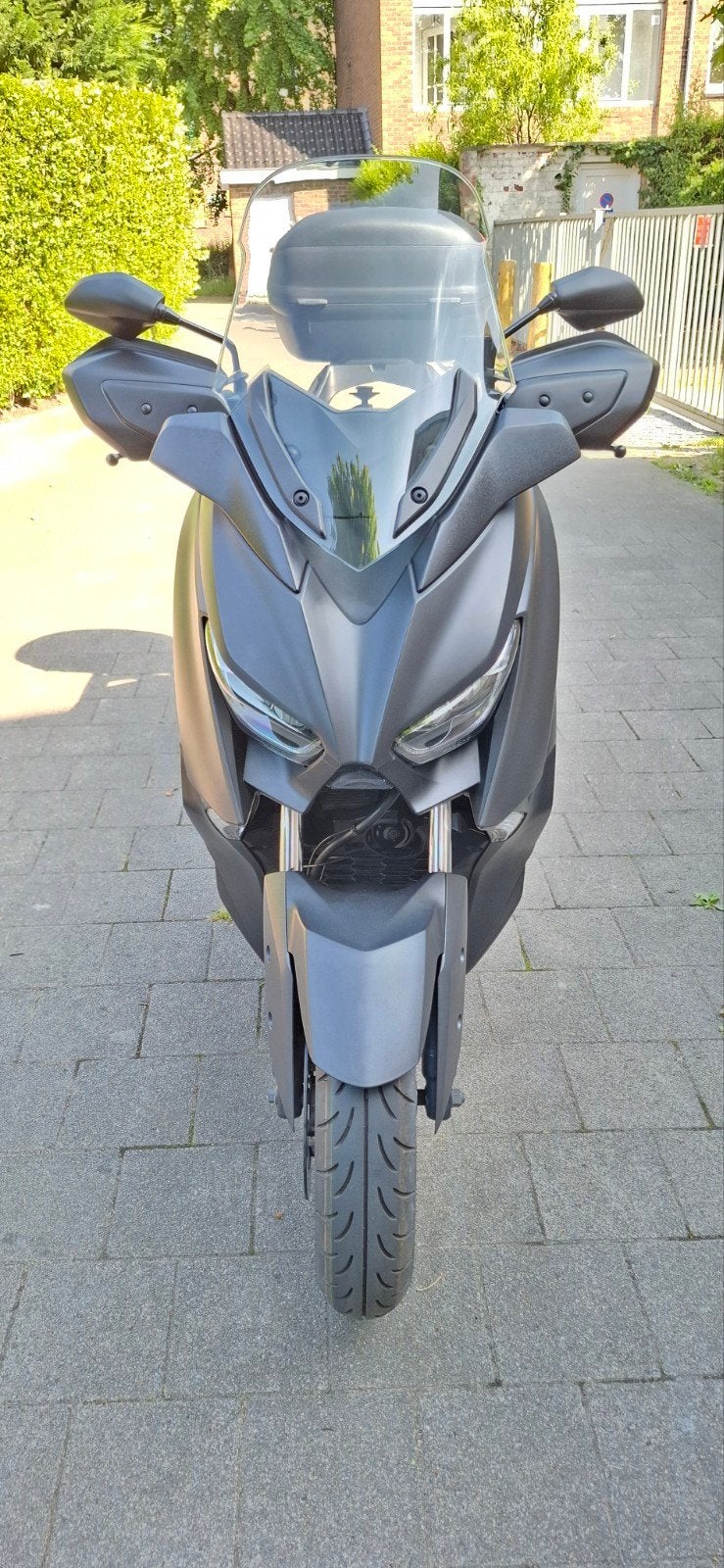 Yamaha x max 125cc, Motos, Motos | Yamaha, Particulier, Scooter, jusqu'à 11 kW, ABS, Poignées chauffantes, Éclairage LED, Occasion