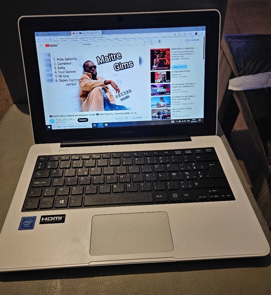 Pc portable medion 10 pouce, Enlèvement