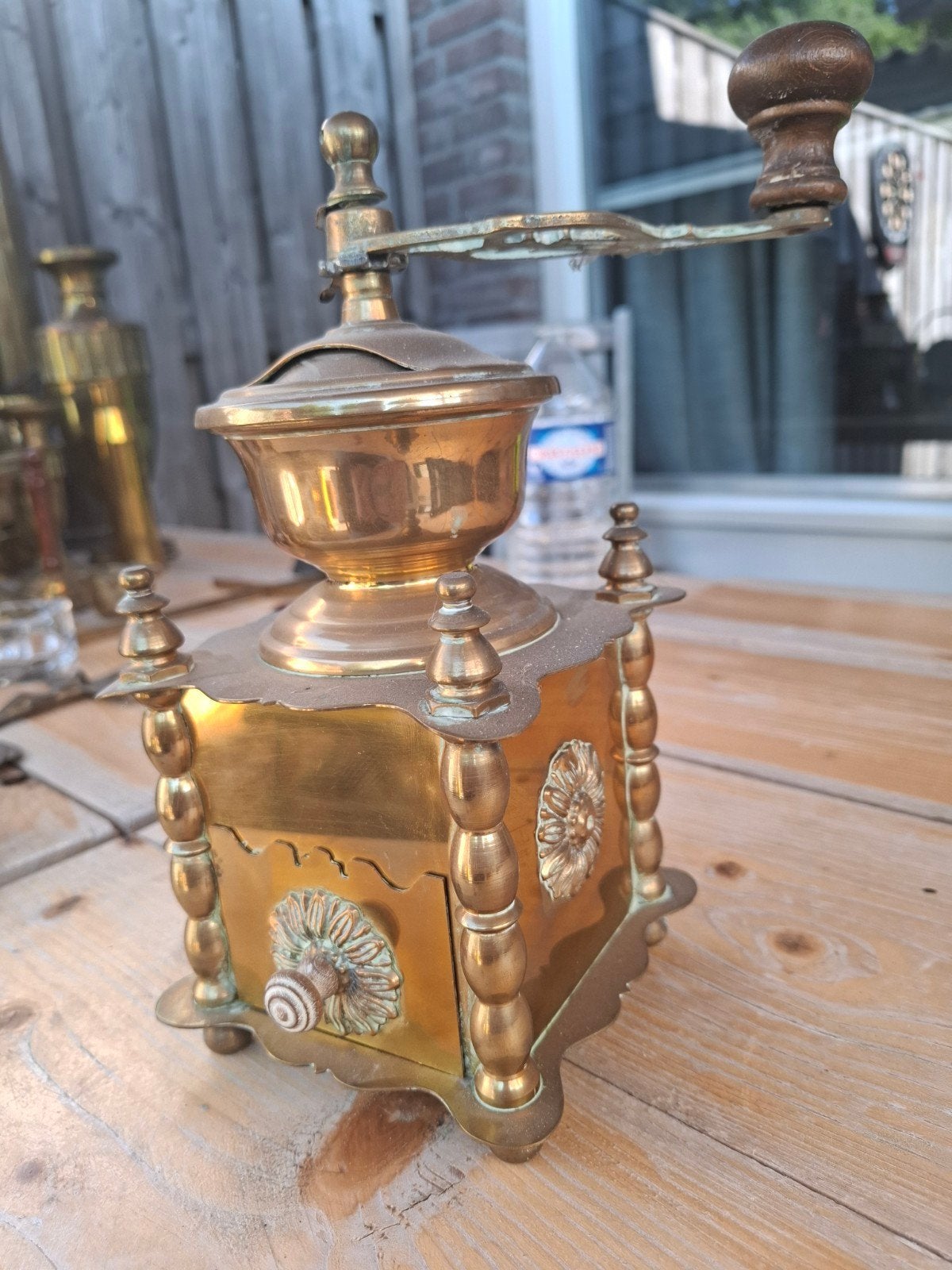 antieke messing koffiemolen, Antiek en Kunst, Antiek | Keukengerei, Ophalen of Verzenden