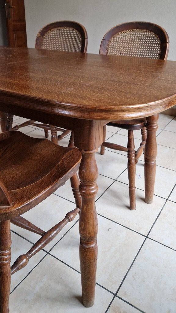 Table de cuisine avec 4 chaises, Enlèvement, Utilisé