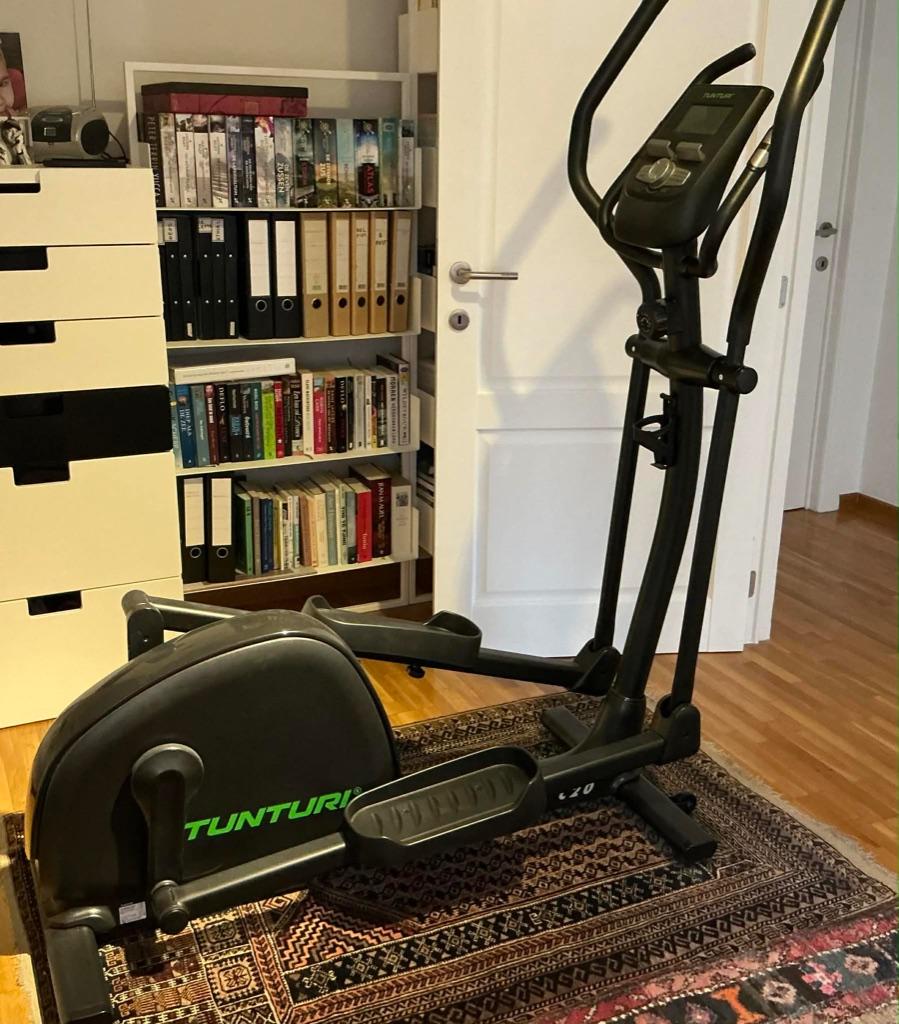 Tunturi Crosstrainer C20 in perfecte staat - Te Koop, Ophalen, Overige materialen, Zo goed als nieuw, Crosstrainer