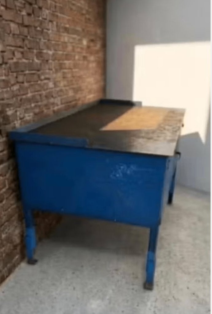 laspost tafel, Ophalen