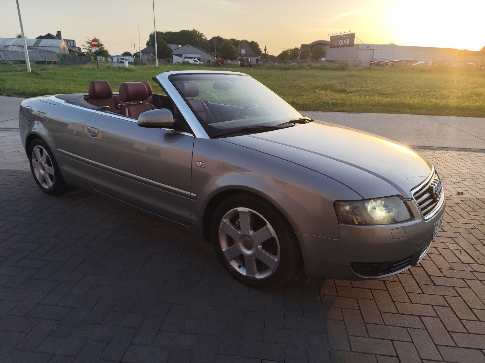 Prachtige Audi A4 cabrio automaat rijkelijk uitgerust gekeur, Auto's, Automaat, Cabriolet, A4, Zetelverwarming
