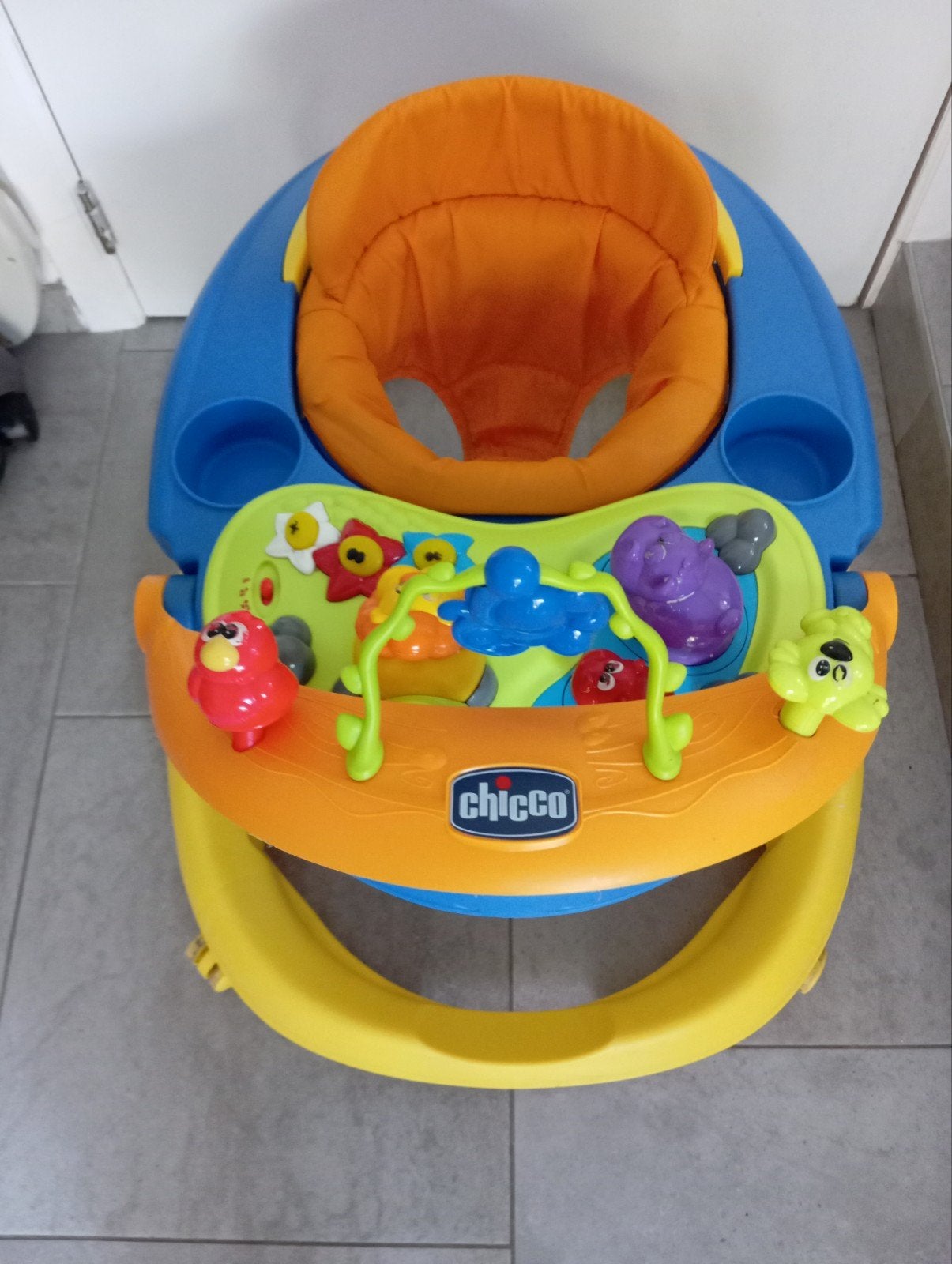 Trotteur Chicco, Enfants & Bébés, Enlèvement