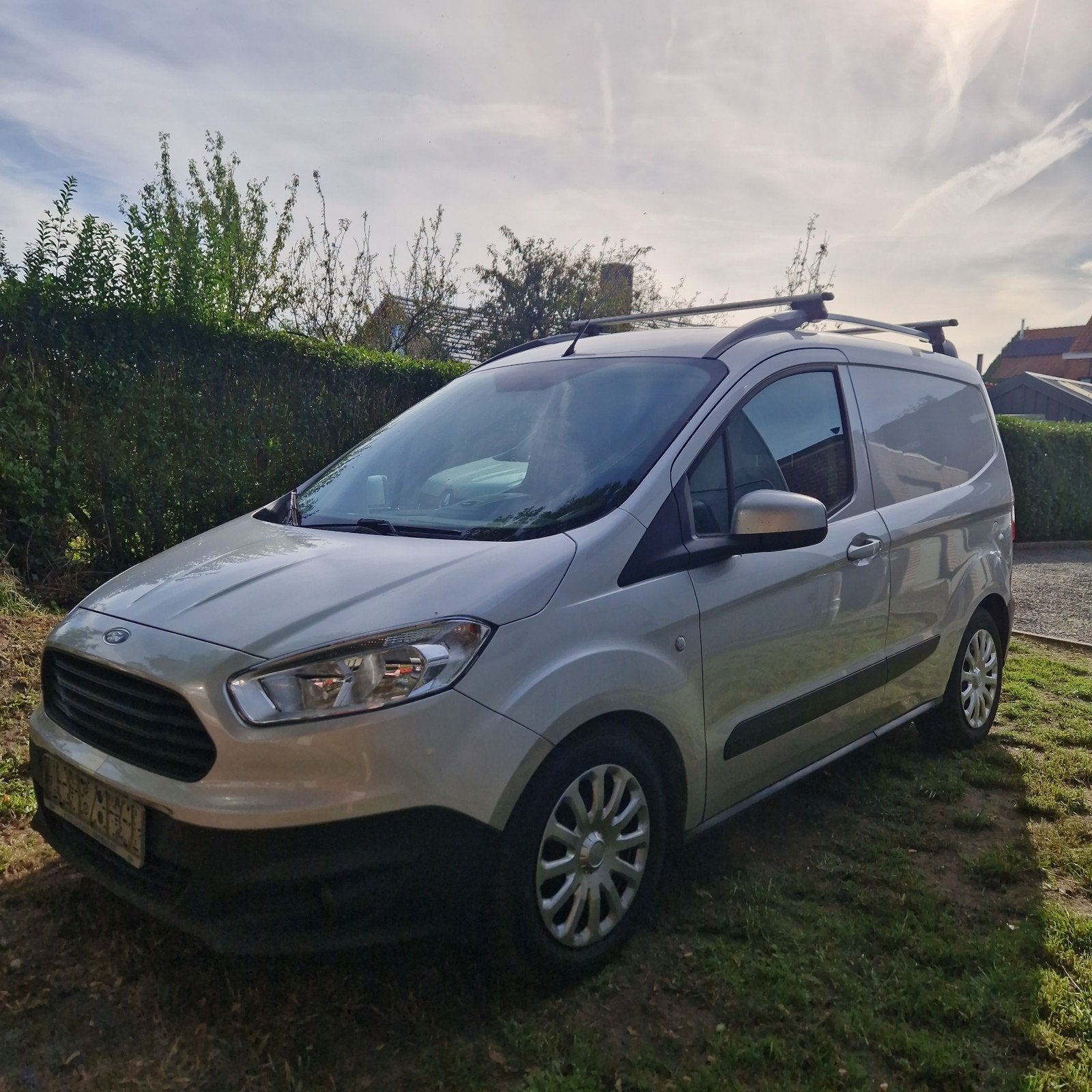 Ford Transit Courier connect berlingo caddy partner, Achat, 4 portes, 2 places, Noir