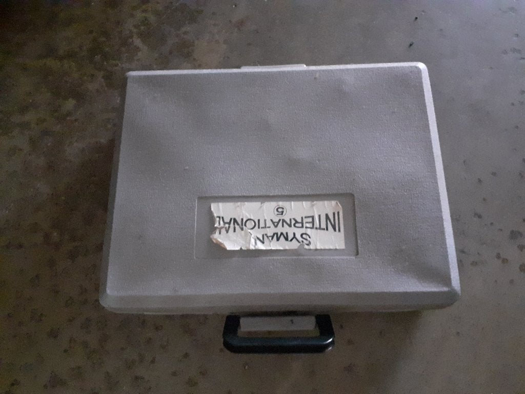 Boîte à outils/boîte à douilles (remplie), Bricolage & Construction, Enlèvement, Remplie, Utilisé