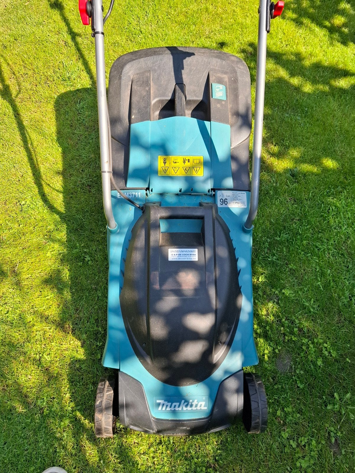 Makita electrische grasmaaier, Ophalen