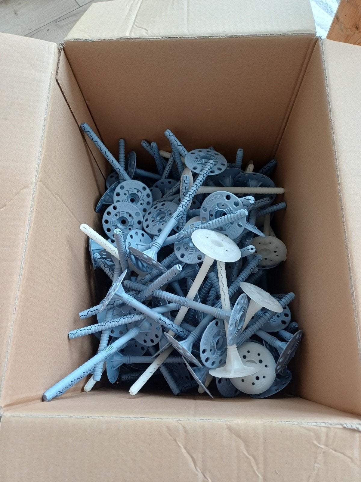pluggen isolfix, Bricolage & Construction, Enlèvement, Neuf