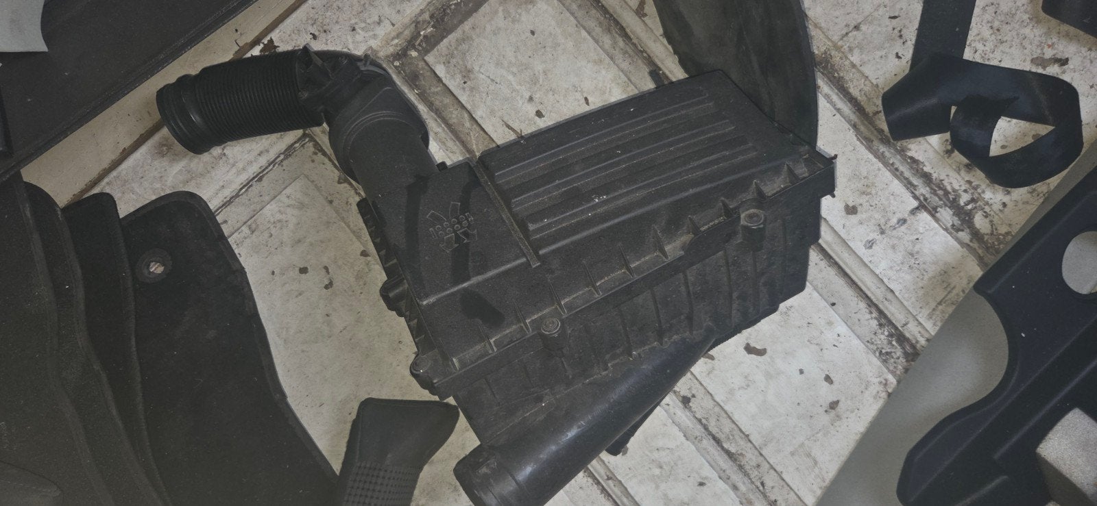 pour touran (t1) boite a air avc capteur, Enlèvement