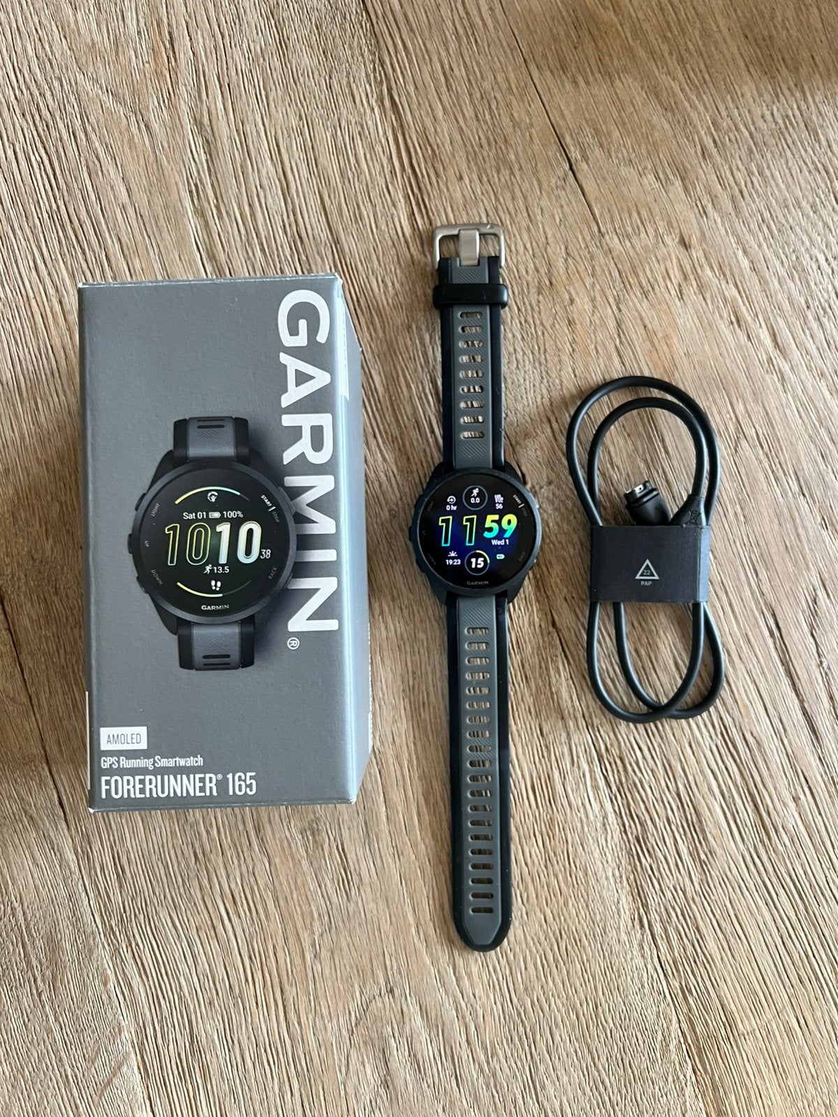 Garmin Forerunner 165 GPS, Ophalen of Verzenden, Conditie, Zo goed als nieuw