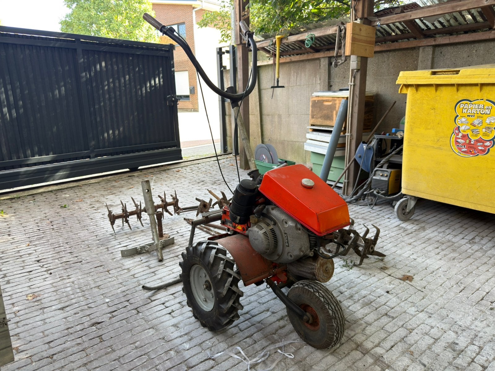 Hakorette grondfrees, Doe-het-zelf en Bouw, Ophalen, Gebruikt, Benzine, Tuinfrees