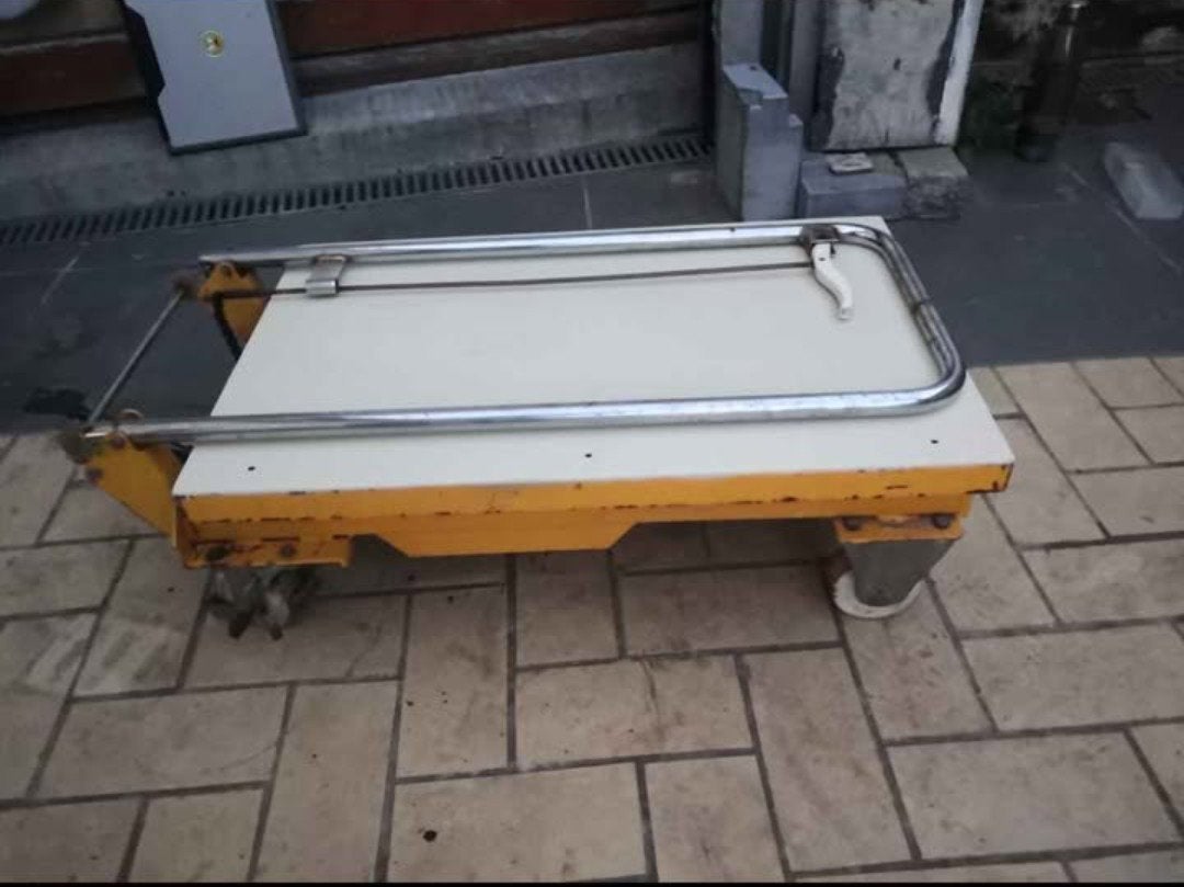 chariot table élévatrice  hydraulique, Enlèvement