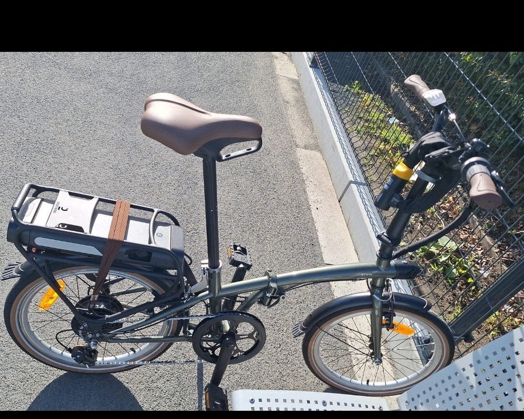 Electrische Vouwfiets Decathlon Btwin E-Fold 500, Fietsen en Brommers, Fietsen | Vouwfietsen, Velgrem, Versnellingen, Zo goed als nieuw