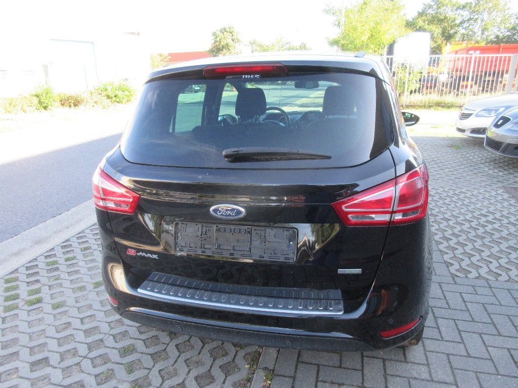 Ford B-Max 1.0 Ecoboost  Benz. Titanium 11/2017  84000Km, Voorwielaandrijving, Zwart, Bedrijf, 5 deurs