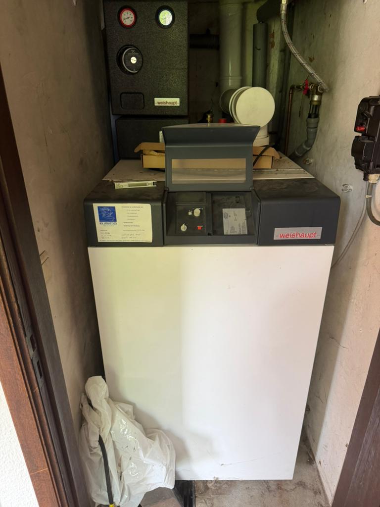 Mazoutketel Weishaupt WTC-OB 35-A Vermogen 37.3 kW, Doe-het-zelf en Bouw, Ophalen, Gebruikt