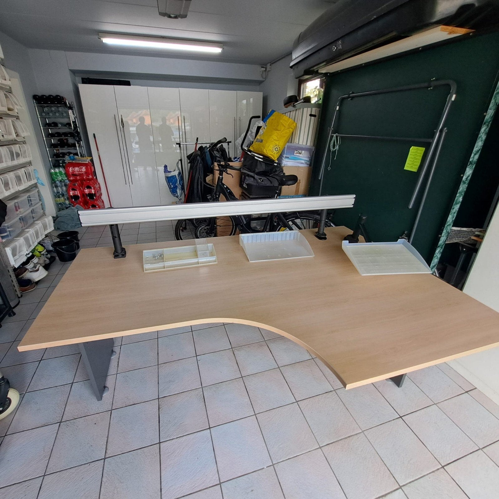 Groot stevig bureel in esdoorn en warm grijs, Ophalen, Gebruikt, 120 cm, 180 cm