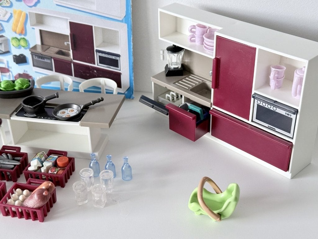 Playmobil 9269 City Life cuisine aménagée + 3 figurines, Enlèvement ou Envoi, Kit complet, Utilisé, Autres types