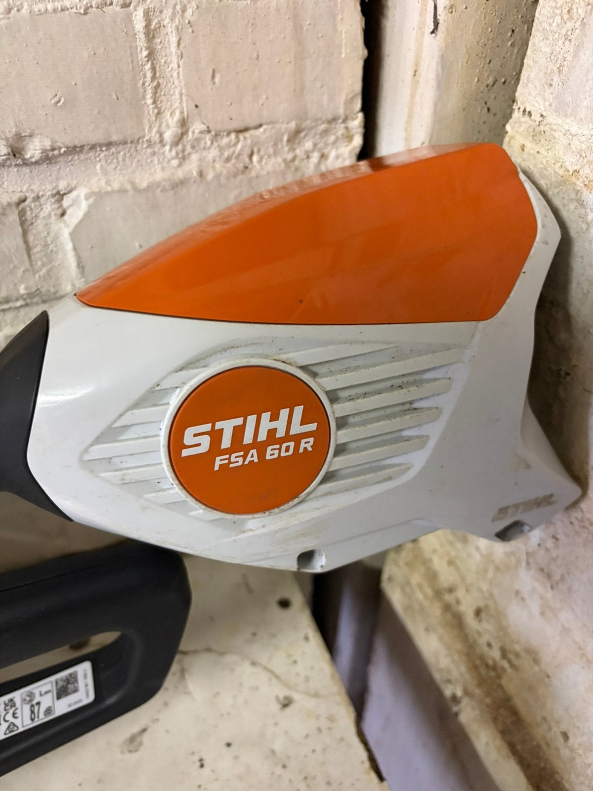 Bosmaaier stihl fsa 60  r, Ophalen, Zo goed als nieuw