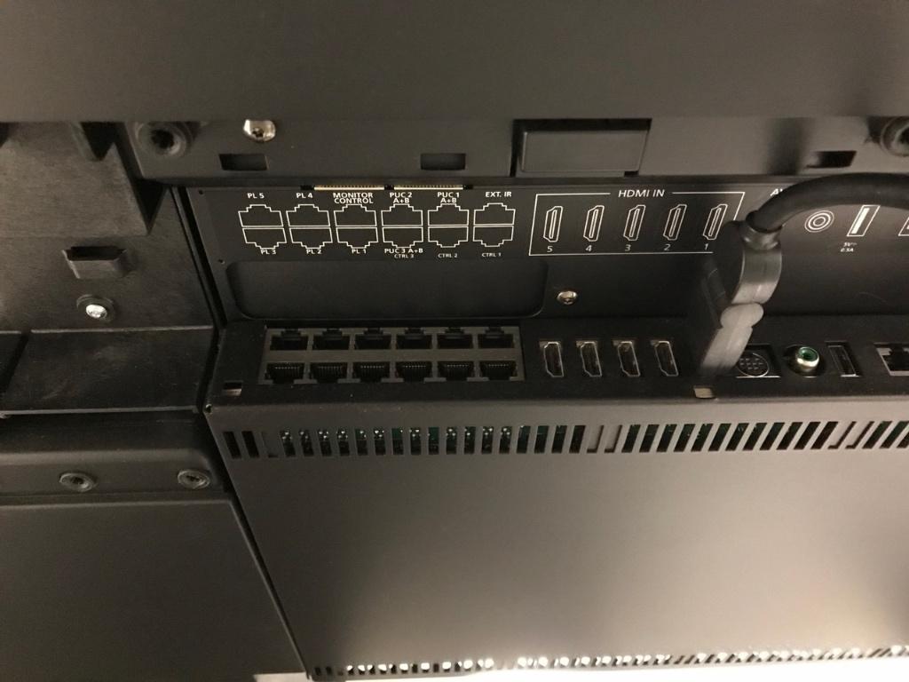 Bang & Olufsen Beovision 11-46 MK2 WISA met motor stand B&O, Info@bang-olufsen.dk, Comme neuf, Enlèvement, Bang & Olufsen Alle 1 / DK-7600 Struer / Denmark