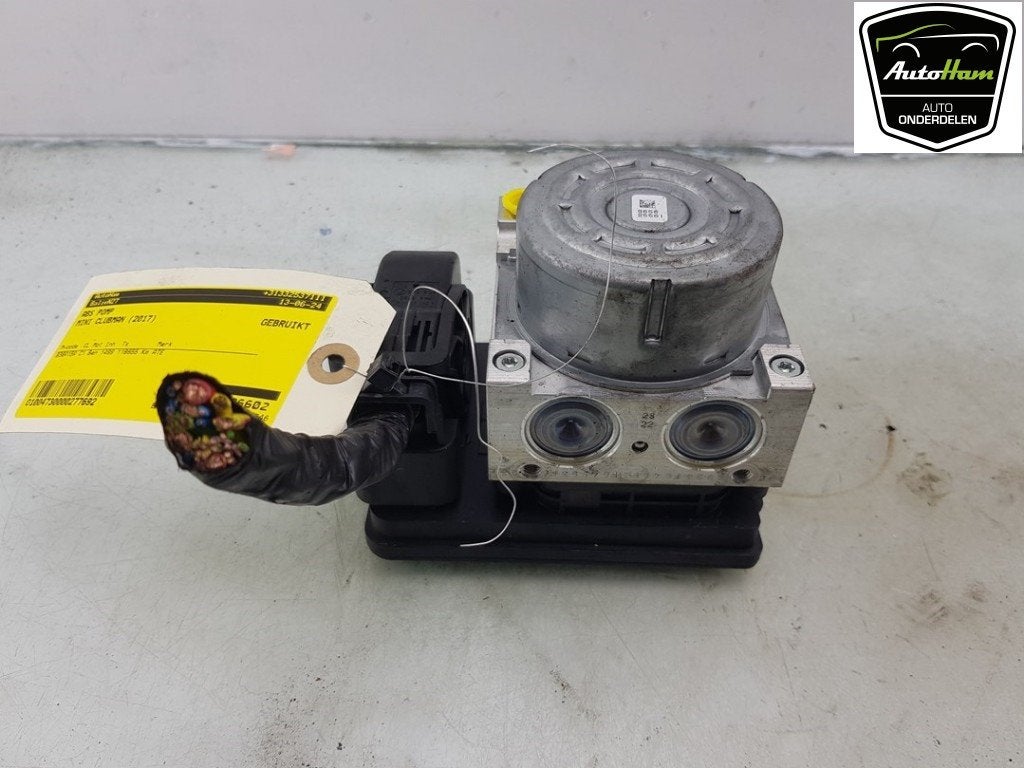 ABS POMP Mini Clubman (F54) (01-2014/02-2024), Gebruikt, Sodener Straße 9
65824  Schwalbach, DE, Mini, Continental Aftermarket & Services GmbH