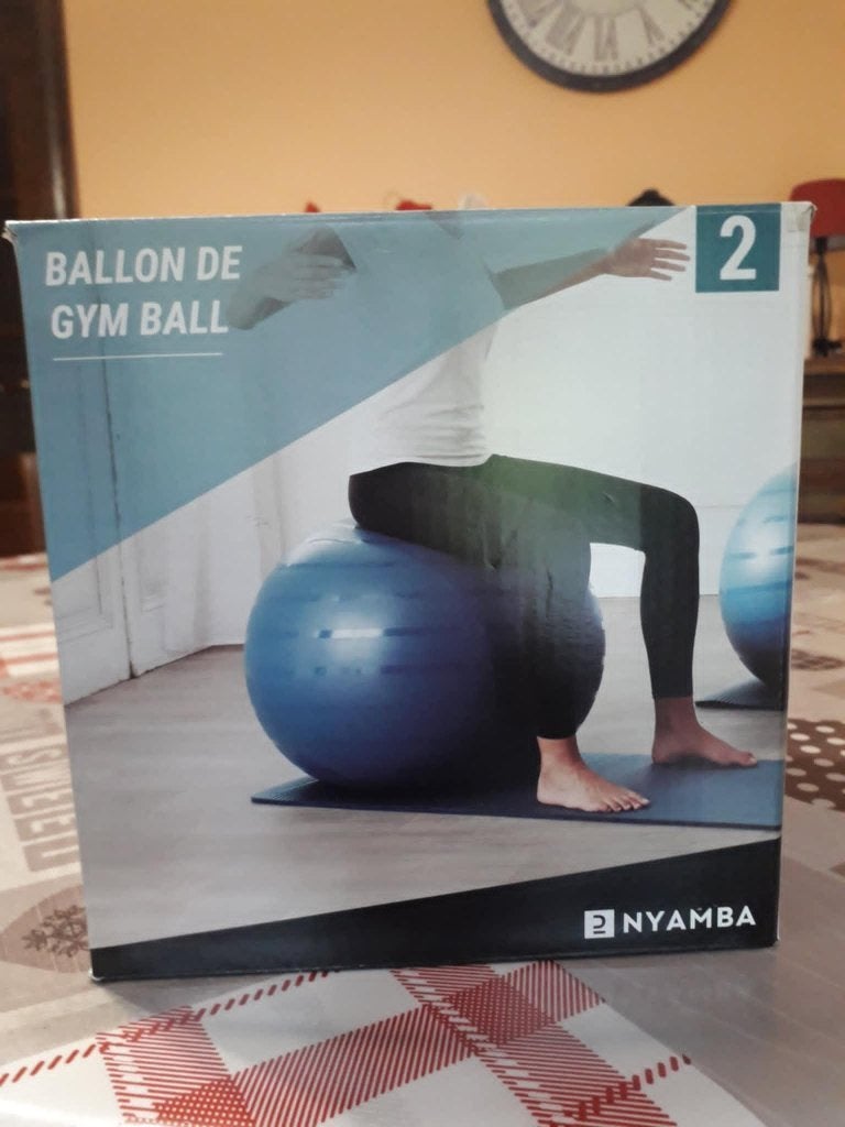 Ballon de gymnastique de chez Décathlon., Sports & Fitness, Gymnastique, Enlèvement, Neuf, Bleu, Matériel