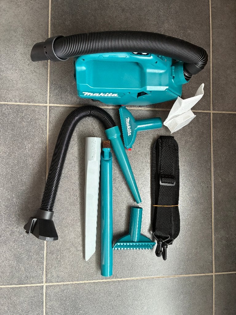 makita  DCL184Z, Ophalen, Nieuw