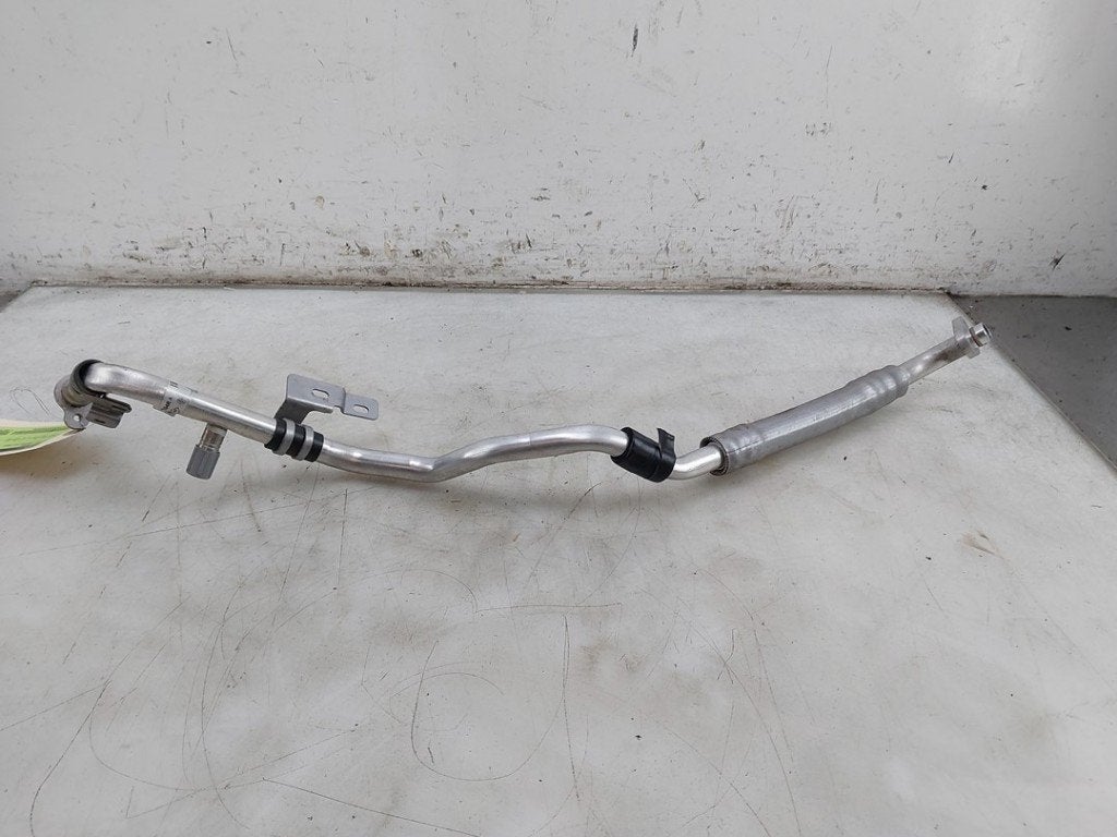 AIRCO LEIDING Megane IV Estate (RFBK) (|924801894R|), Gebruikt, Renault, Peter-Huppertz-Straße 5
51063  Köln, DE, Dialog.deutschland@renault.de