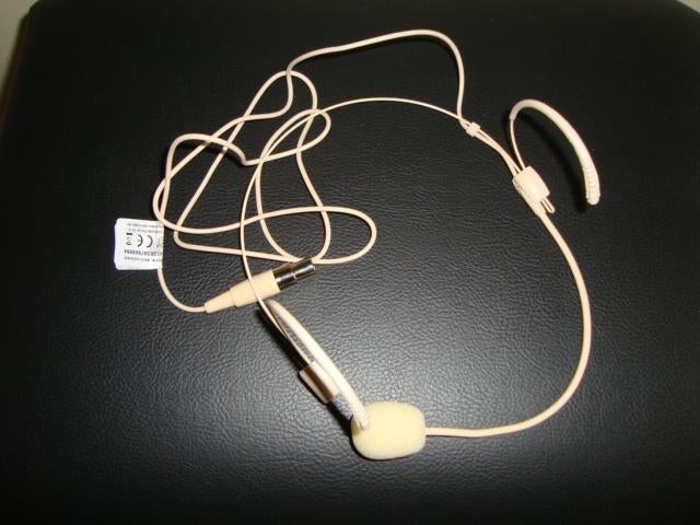 Microphone de casque Omnitronic UHF-300 (nouveau, 20211774), Musique & Instruments, Microphones, Neuf, Autres types, Enlèvement ou Envoi