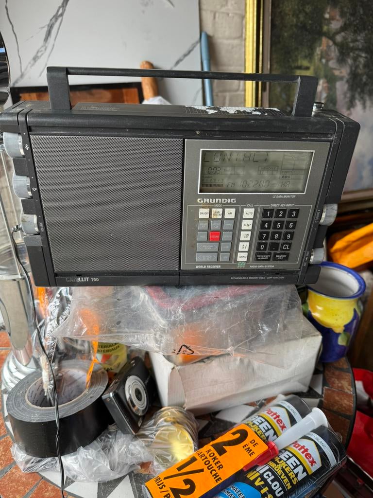 Radio grundig 700, Enlèvement ou Envoi, Comme neuf