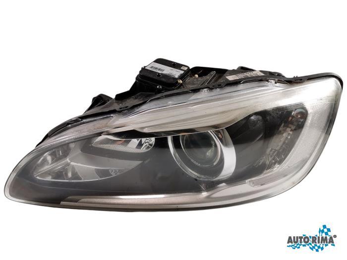 Koplamp links van een Volvo V60, Gebruikt, -, -, Ophalen of Verzenden