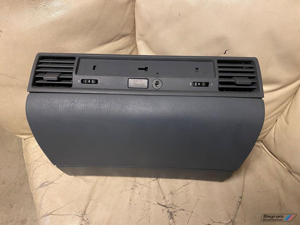 Bmw E36 dashboardkastje grijs coupe sedan cabrio M3 3-serie, Auto-onderdelen, Gebruikt, -, -, Ophalen of Verzenden