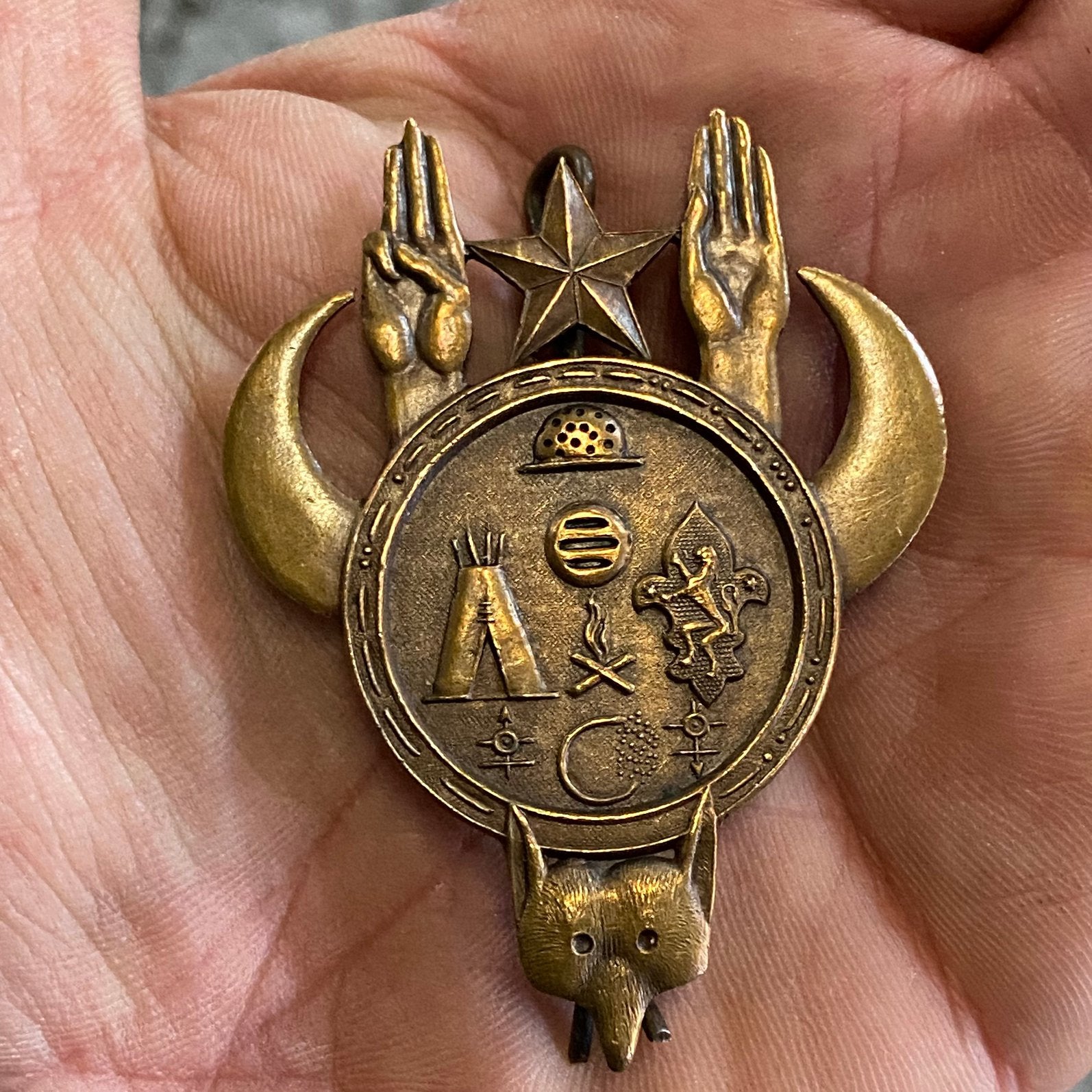 Jean Droit, acienne broche scoutisme - rare, Collections, Enlèvement ou Envoi, Comme neuf