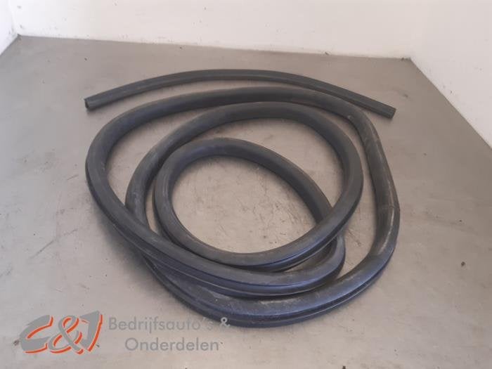Schuifdeur Rubber rechts van een Volkswagen Caddy, Gebruikt, -, Volkswagen, -