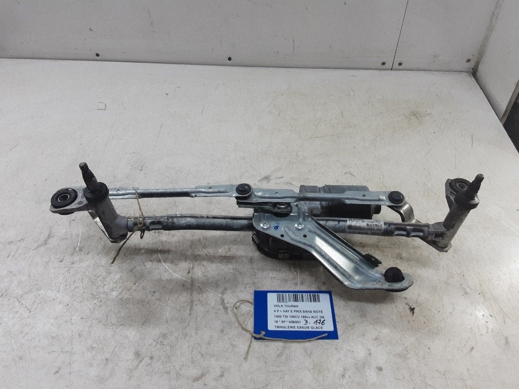 MECANISME ESSUIE-GLACE Volkswagen Touran (5T1), Volkswagen, Mevr. I. Hauben, Utilisé, Rue de l'Espoir 34 34
4030  GRIVEGNÉE, BE