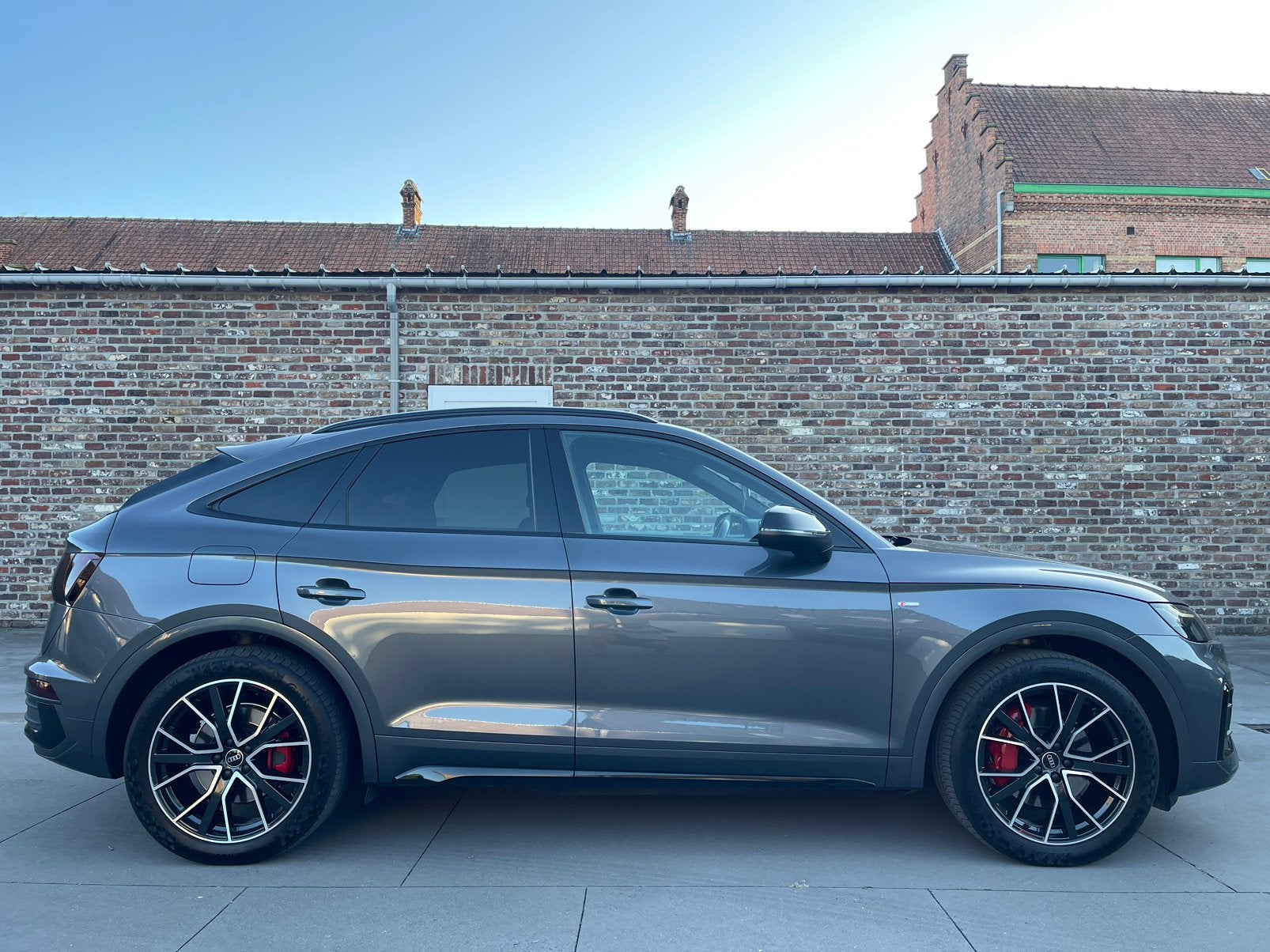 Audi q5 sportback s line 55 tfsi e quattro  MATRIX,B&O, Auto's, Automaat, 4 cilinders, Q5, Leder