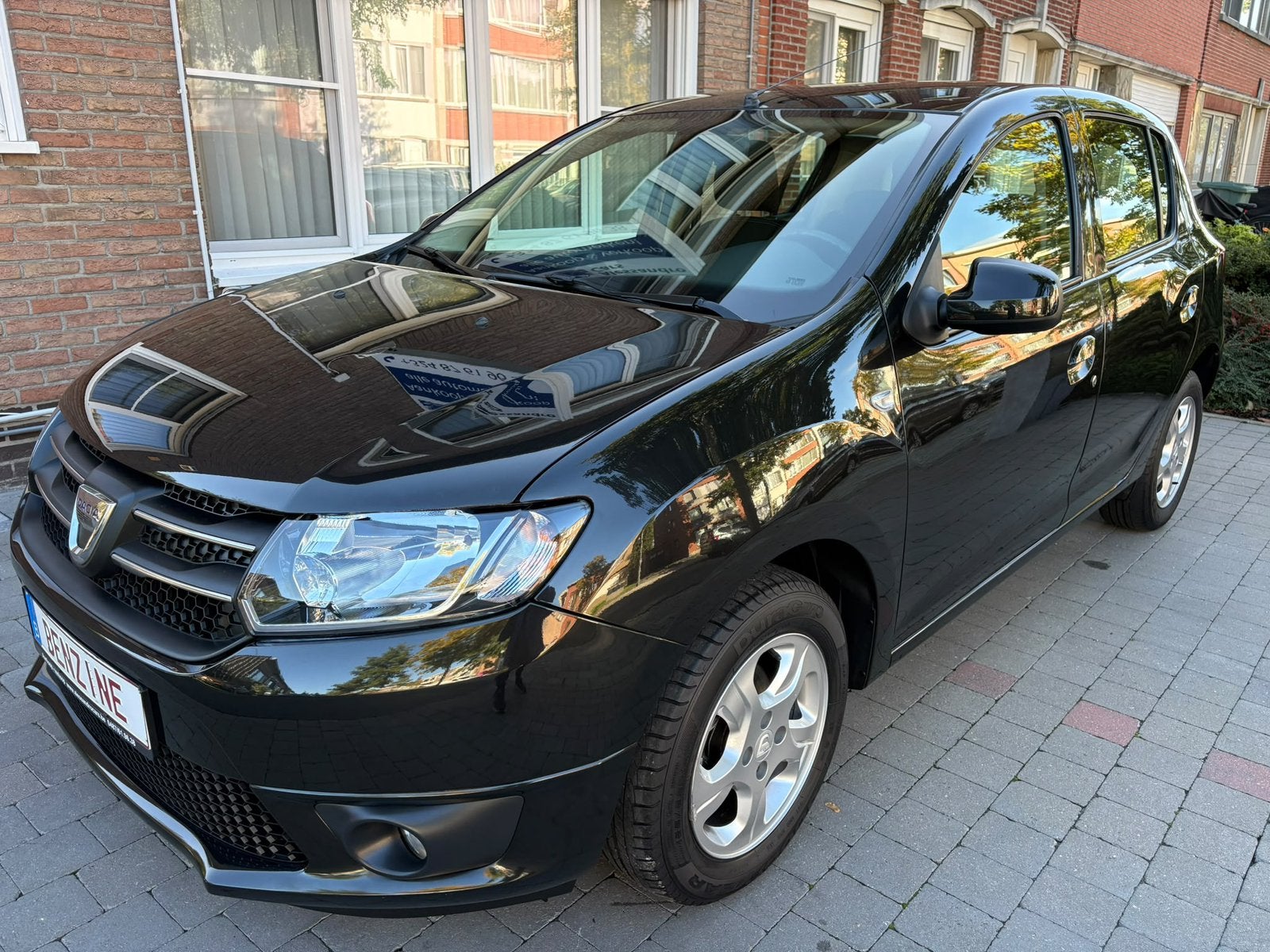 Dacia Sandero 1.2i! Nieuwstaat* Airco* 27000km, Autos, Volant multifonction, Essai à domicile, Euro 6, Entreprise