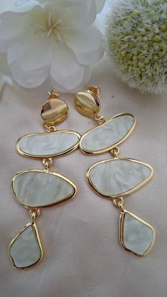 Boucles d'oreilles élégantes et tendances, Enlèvement ou Envoi