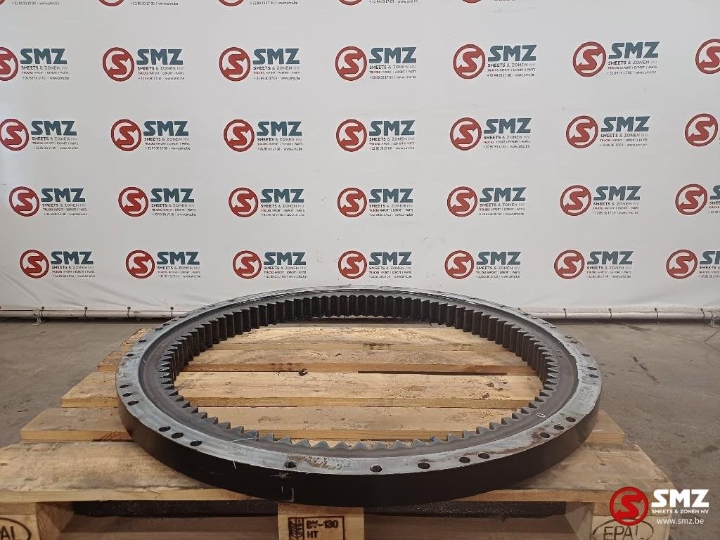 Gear + bearing swing Caterpillar